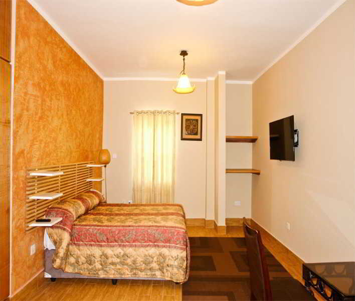 Tropical Enclave Hotel Accra Exterior photo